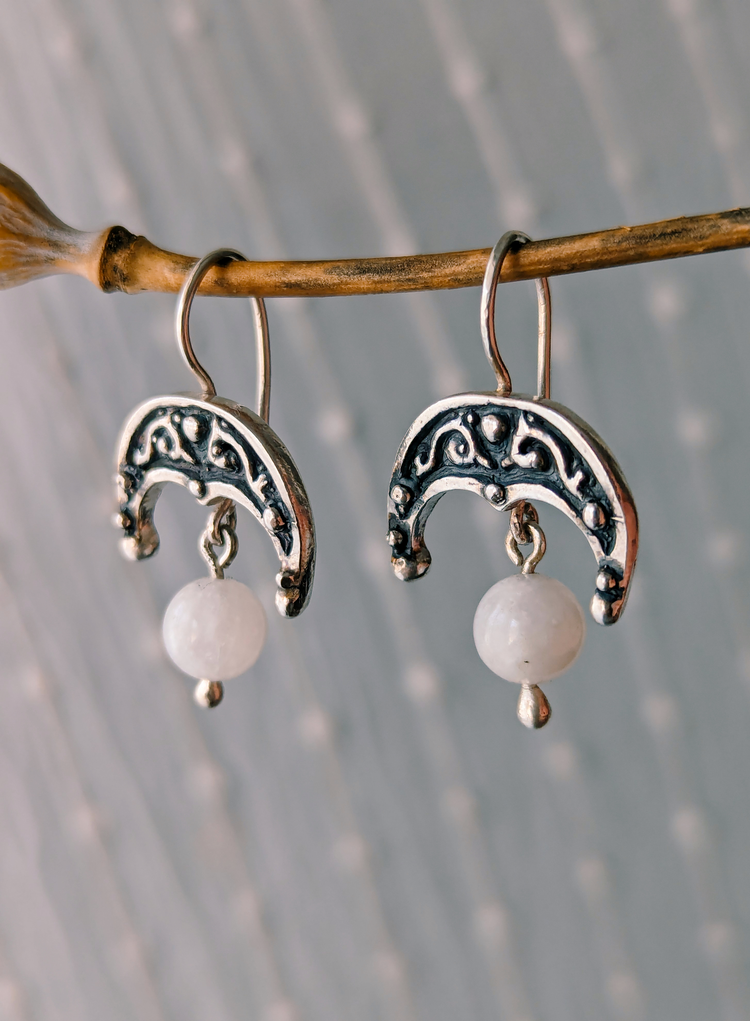 LUNULA EARRINGS with MOONSTONE beads - 925 STERLING SILVER UNIQUE HANDMADE