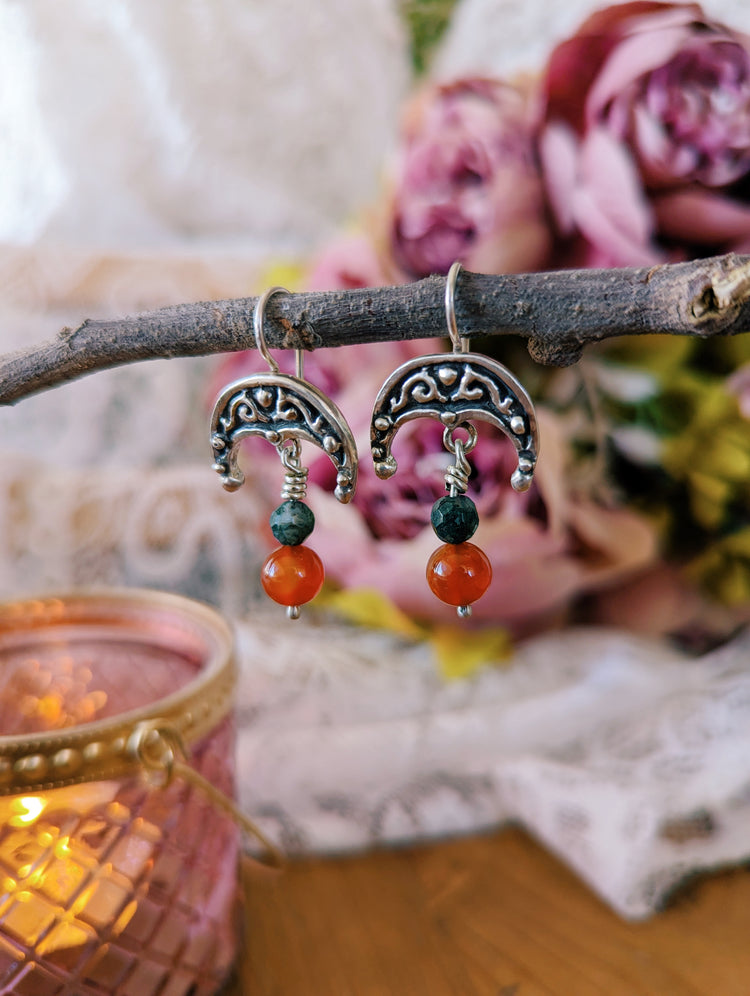 LUNULA EARRINGS with MOSS AGATHE and CARNELIAN beads - 925 STERLING SILVER UNIQUE HANDMADE