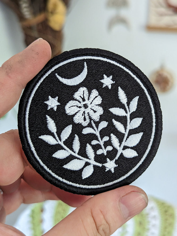 FOLK WITCH EMBROIDERED PATCH