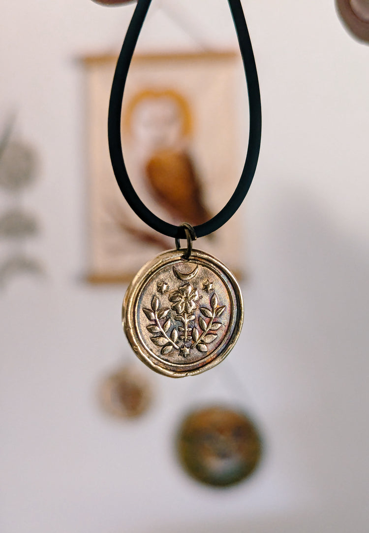 BRASS MINI FOLK PENDANT - WITCH TALISMAN "GROW WILD"