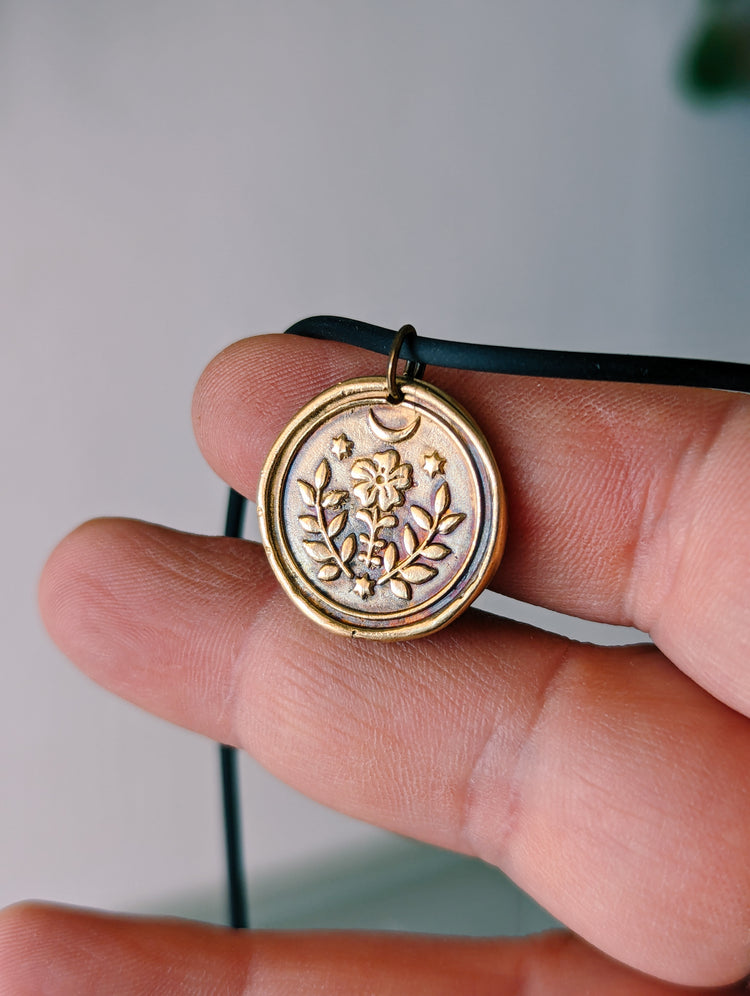 BRASS MINI FOLK PENDANT - WITCH TALISMAN "GROW WILD"