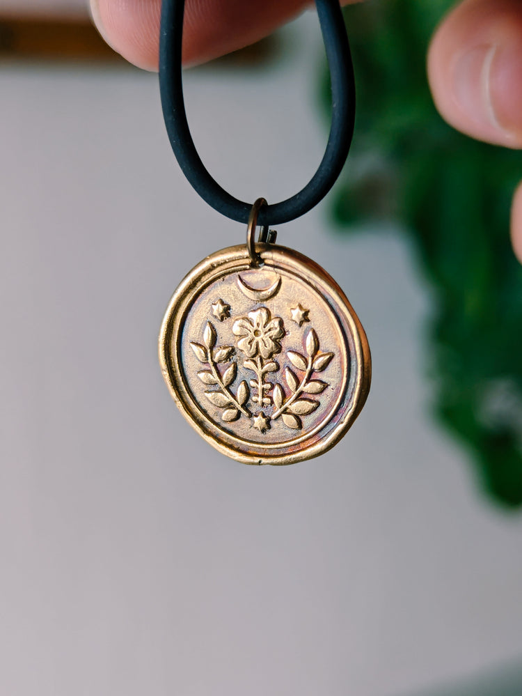 BRASS MINI FOLK PENDANT - WITCH TALISMAN "GROW WILD"