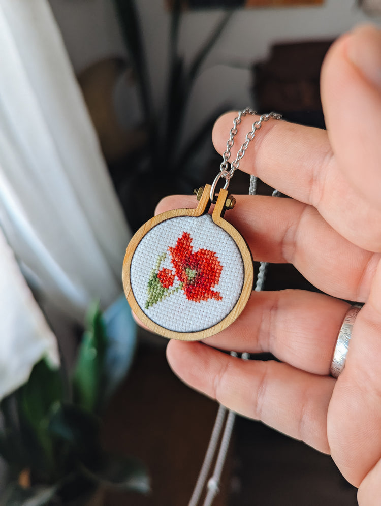POPPY FLOWER - WOODEN CROSS STITCH NECKLACE