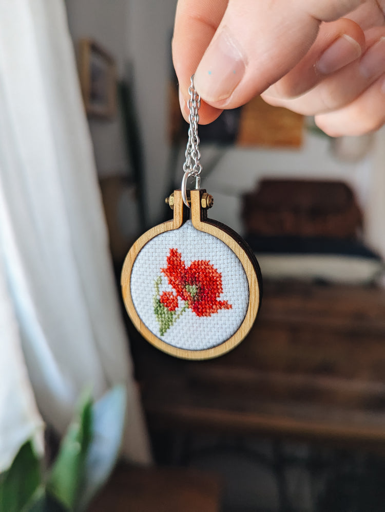 POPPY FLOWER - WOODEN CROSS STITCH NECKLACE