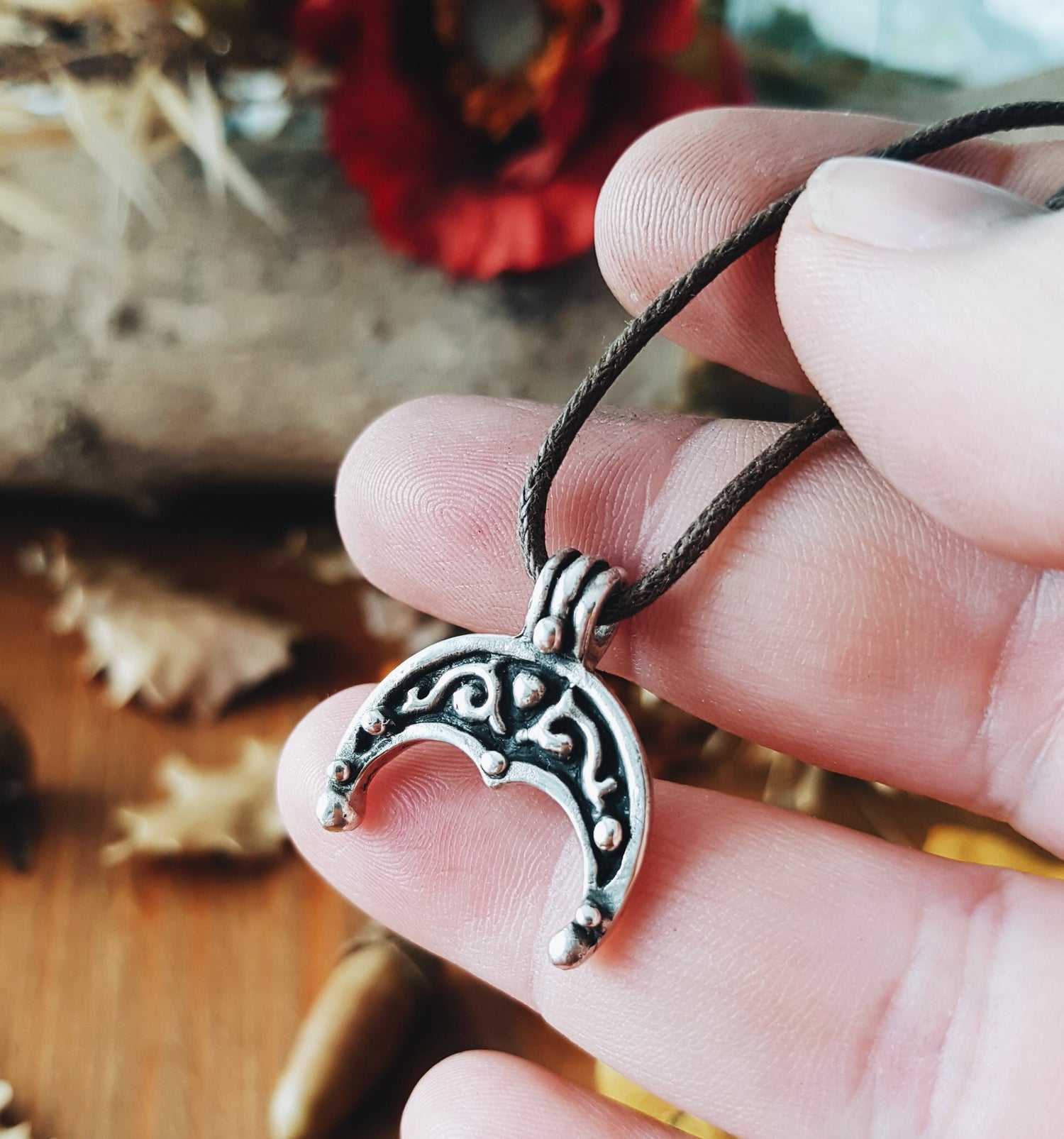 LUNULA MOON TALISMAN HALF MOON NECKLACE STERLING SILVER WITCH AMULET