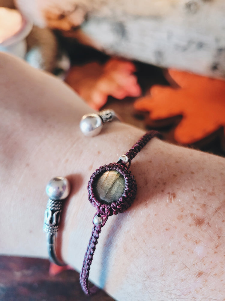 LABRADORITE AND SILVER MACRAME AMULET BRACELET  HANDMADE NATURAL STONE