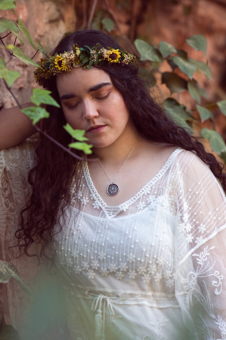 FOLK WITCH PENDANT 925 STERLING SILVER TALISMAN NECKLACE "GROW WILD"- NIGHT FLOWER