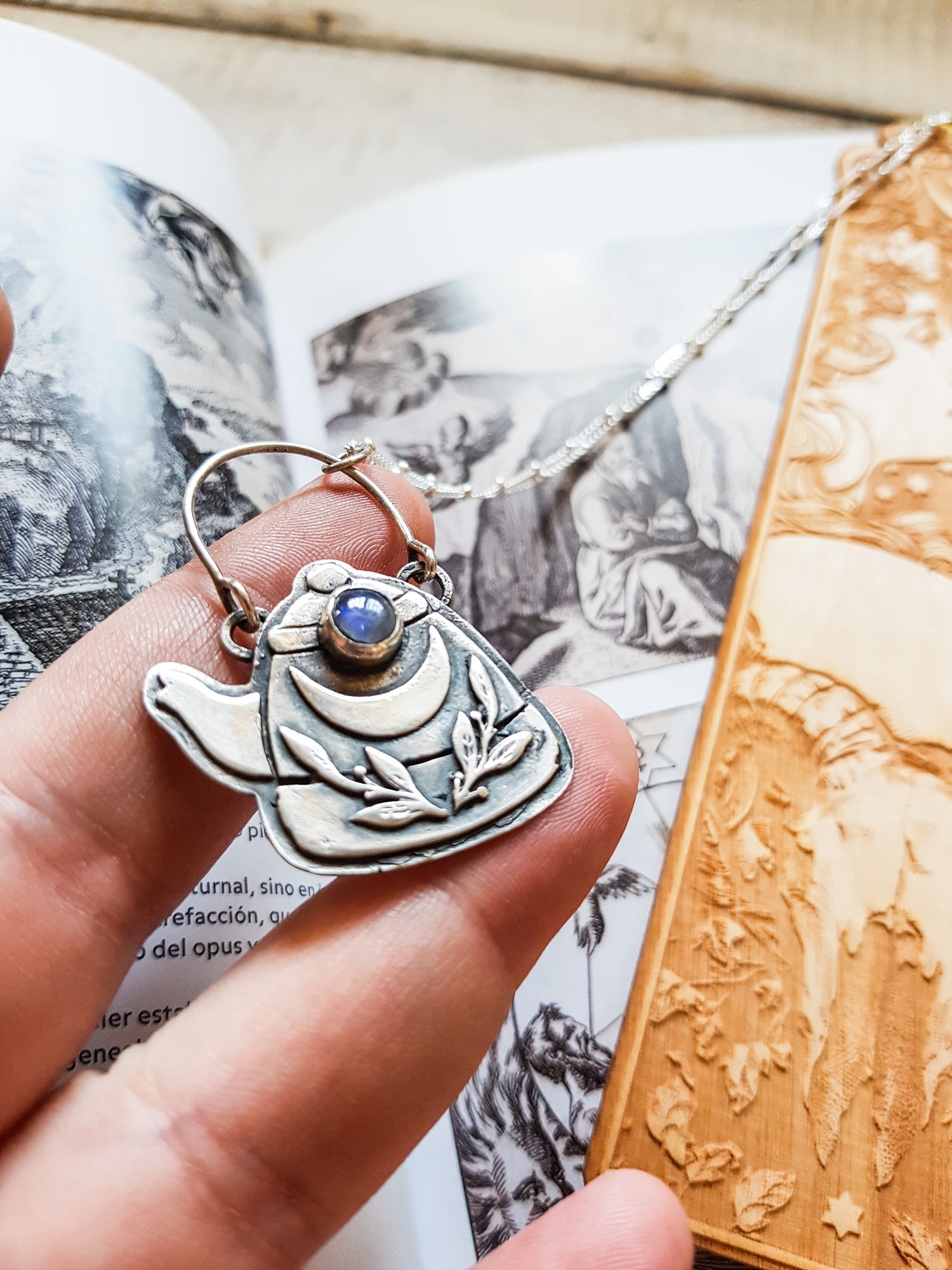 925 Sterling Silver Pendant Necklace TEAPOT GEMSTONE TALISMAN STERLING SILVER