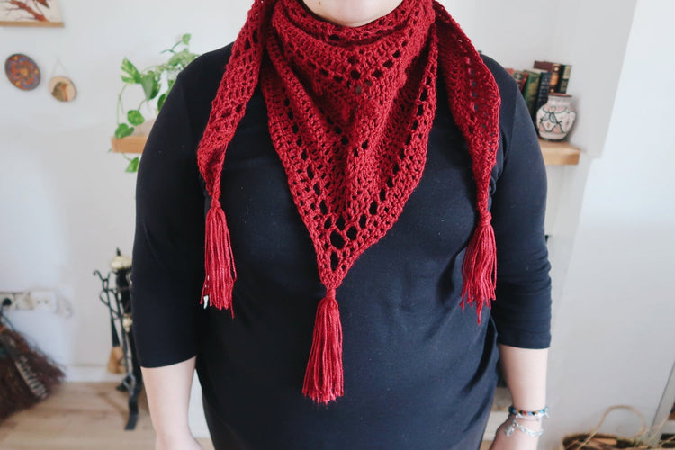 HANDMADE WITCH SHAWL RED CROCHET FOLK