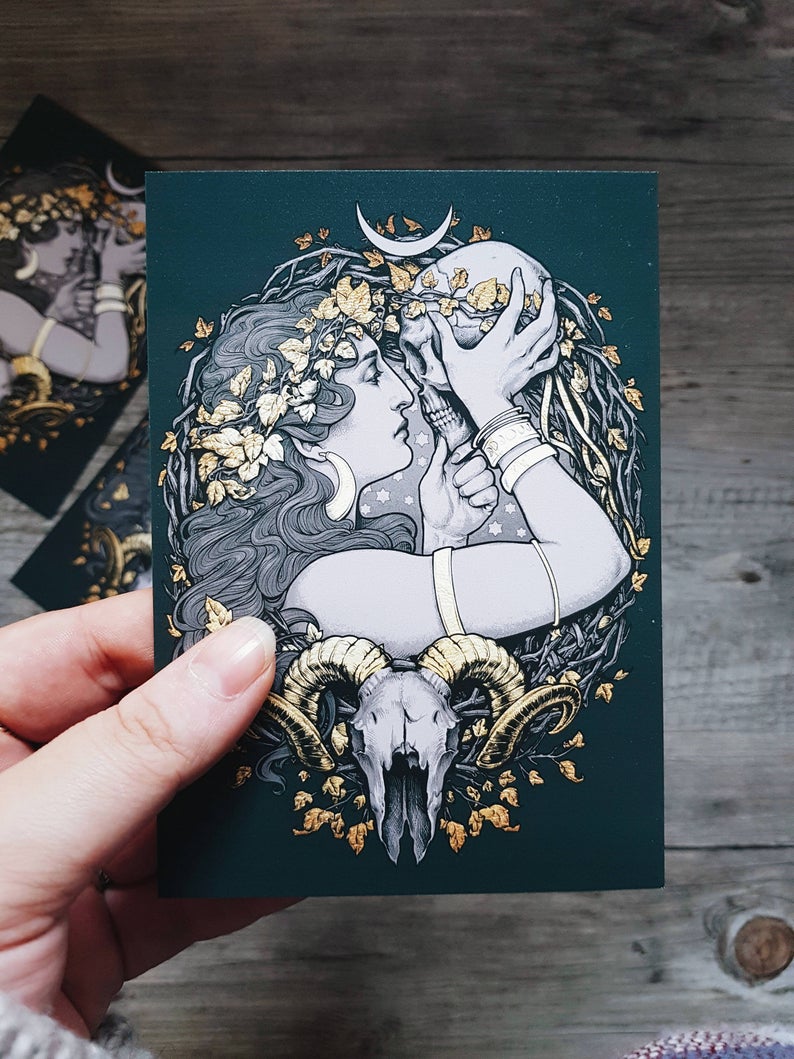 WITCH SKULL GOLDEN BLACK MOON FILIGREE POSTCARD