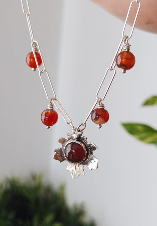 MAPPLE LEAF NECKLACE with CARNELIAN GEMSTONES - AUTUMN 925 STERLING SILVER JEWELRY