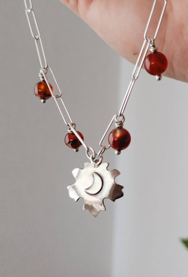 MAPPLE LEAF NECKLACE with CARNELIAN GEMSTONES - AUTUMN 925 STERLING SILVER JEWELRY