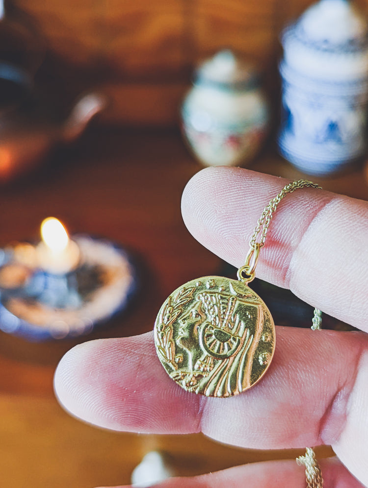 GOLDEN HECATE IBERIAN PENDANT AMULET TALISMAN WITCHERY WITCH THINGS