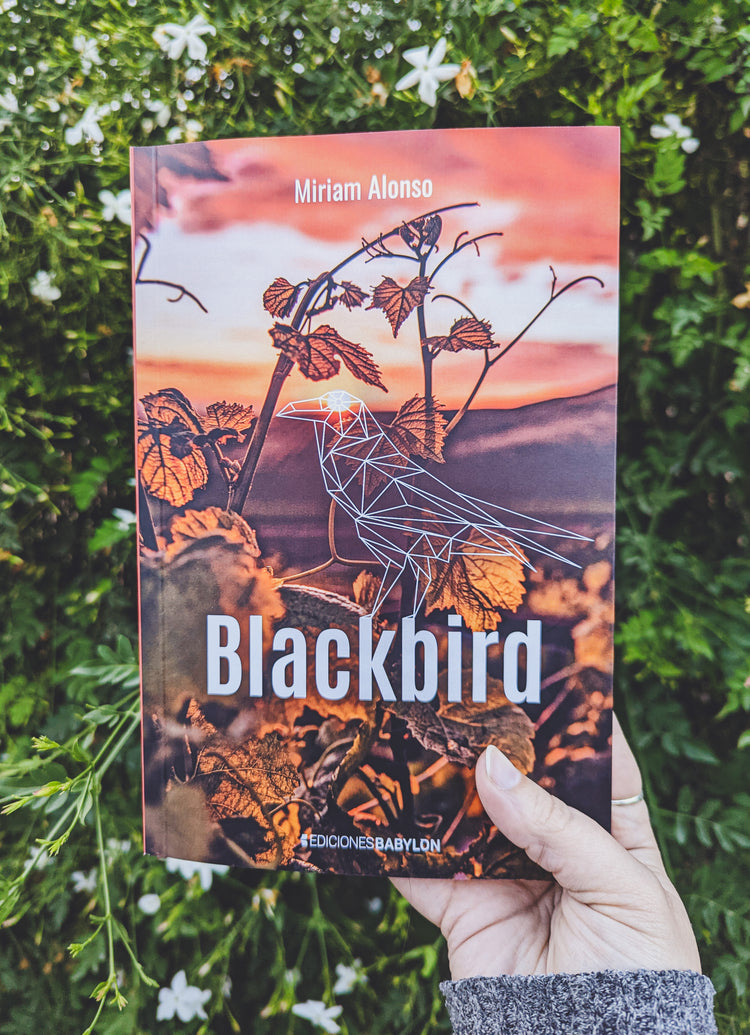 LIBRO - BLACKBIRD - Miriam Alonso Rodrigues