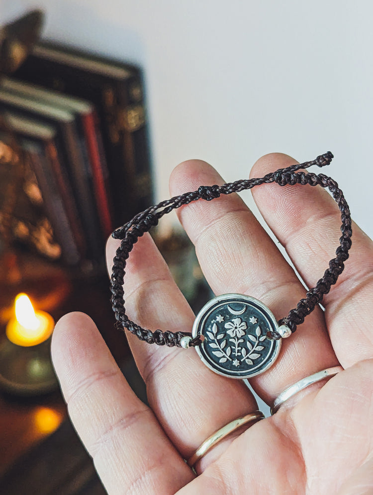 FOLK WITCH BRACELET - MOON FLOWERS MACRAME 925 STERLING SILVER TALISMAN - ADJUSTABLE WRIST BAND