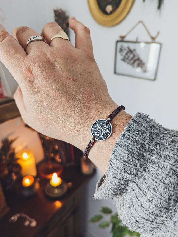 FOLK WITCH BRACELET - MOON FLOWERS MACRAME 925 STERLING SILVER TALISMAN - ADJUSTABLE WRIST BAND